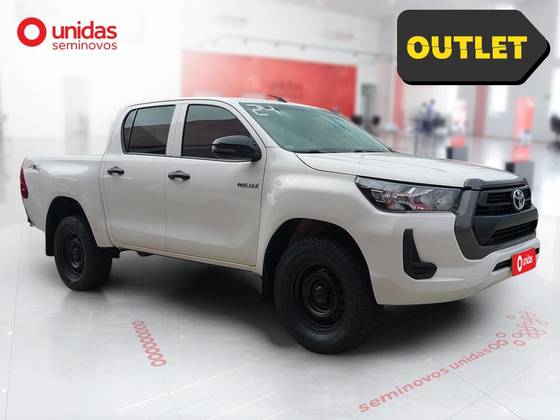 TOYOTA HILUX 2.8 D-4D TURBO DIESEL CD POWER PACK 4X4 AUTOMÁTICO TOYOTA HILUX 2.8 D-4D TURBO DIESEL CD POWER PACK 4X4 AUTOMÁTICO